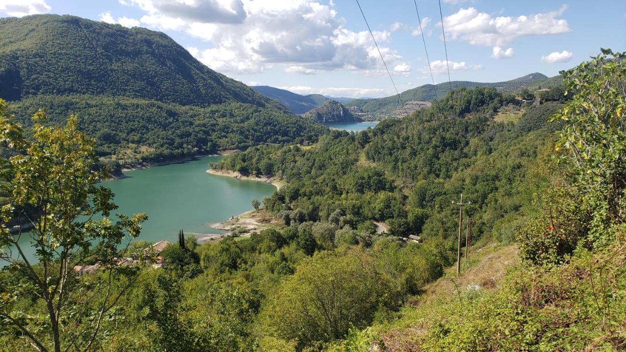 Amazing View Appartamento Castel di Tora