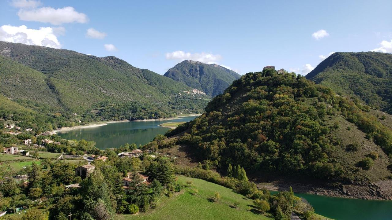 Amazing View Castel di Tora