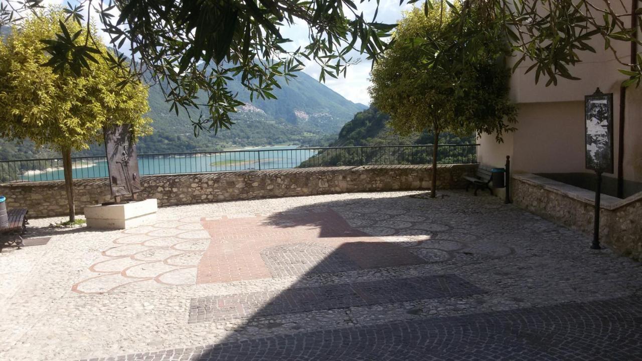 Amazing View * Castel di Tora