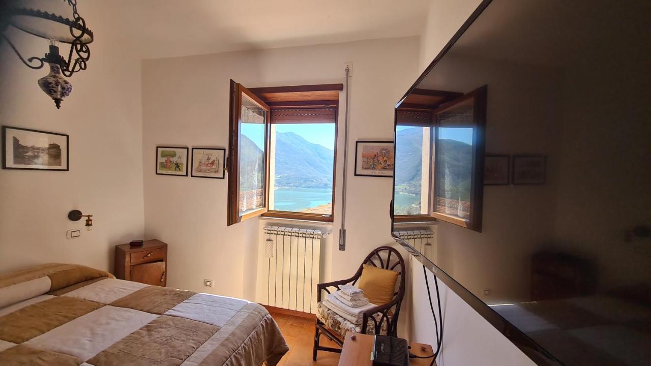 Amazing View Apartment Castel di Tora