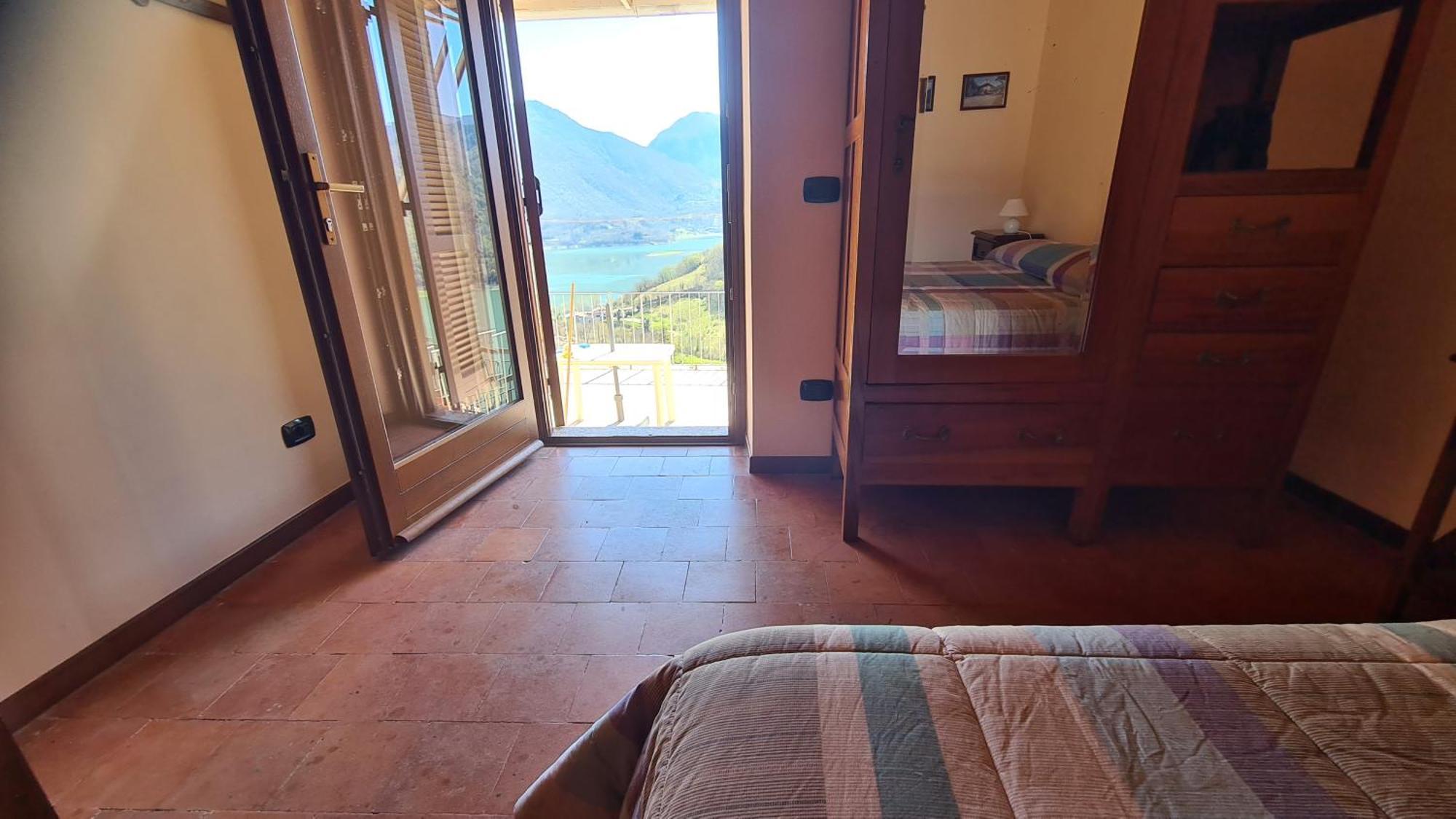 Amazing View Apartment Castel di Tora
