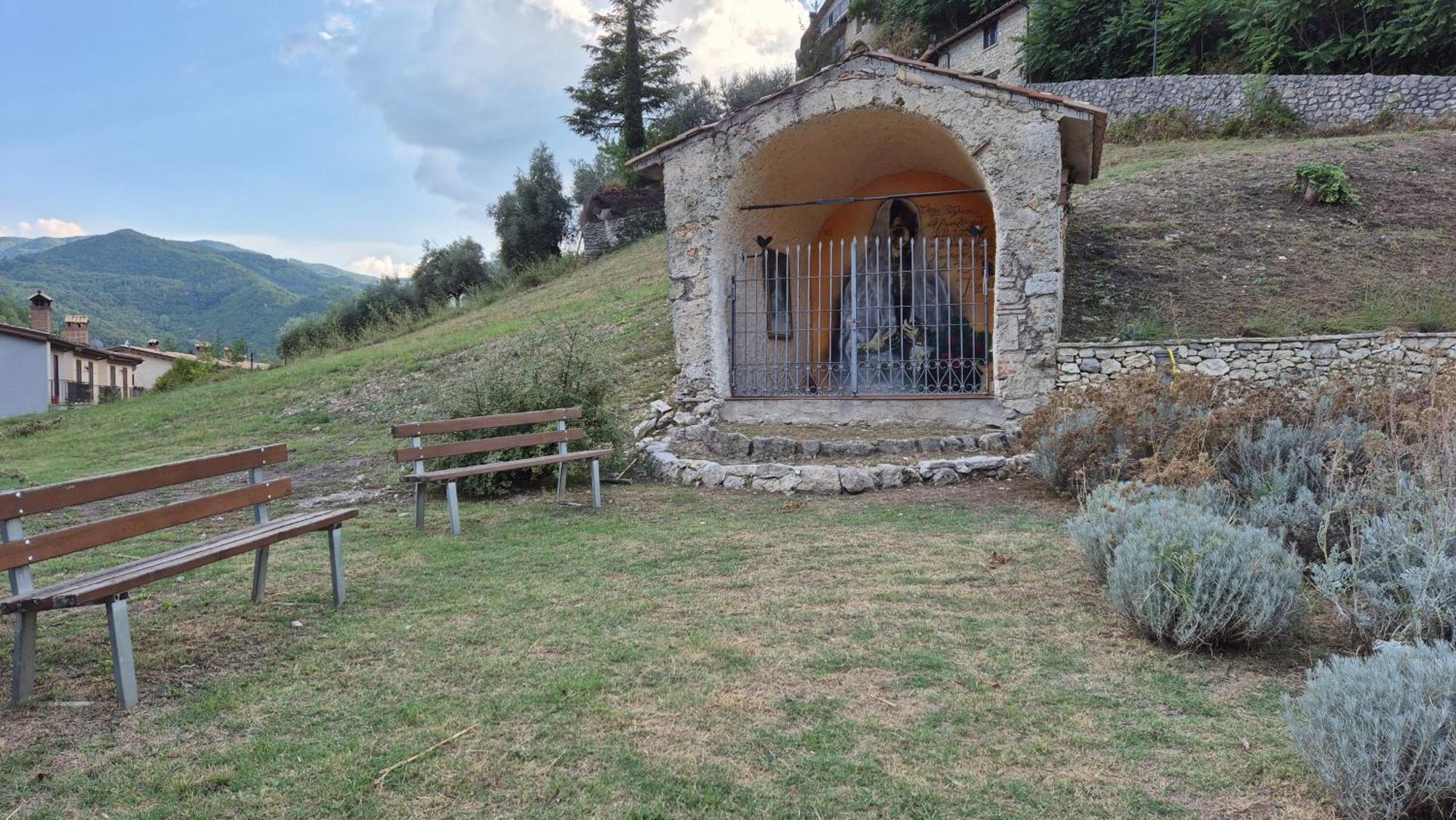 Amazing View * Castel di Tora